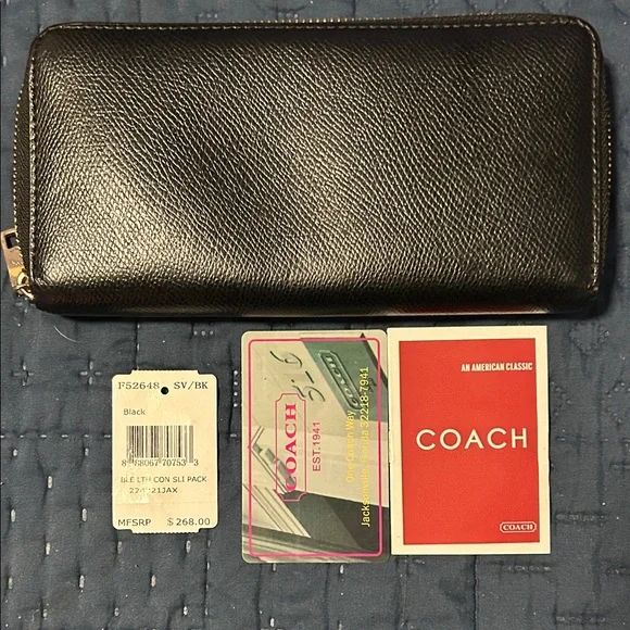 Coach Black Leather Zip Wallet - Picture 2 of 4